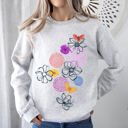 Medium Ash Light Gray Floral Outlines, Flower Doodle Botanical Line Art Garden Sketch Collection Sweatshirt