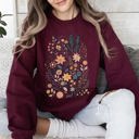 XL Maroon Whimsical Garden Floral Design With Delicate Petals And Lush Leaves And Blooms Sweatshirt