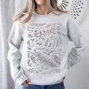 Small Ash Light Gray Vintage Fern Illustration Sweatshirt