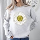 XXL Ash Light Gray Retro Daisy Print, Vintage Flowers Floral Pattern Nostalgia Edition Collection Sweatshirt