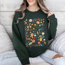  Colorful Delicate Floral Pattern With Leaves and Flowers All Over Graphic Sweatshirt
