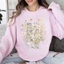  Pressed Flower Bouquet Botanical Artwork Floral Print Vintage Inspired Nature Illustration Sweatshirt