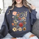 Medium Dark Gray Heather Dried Wildflower Meadow Nature Floral Pressed Leaves Botanical Garden Calm Morning Sweatshirt