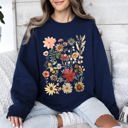 Small Navy Dried Wildflower Meadow Nature Floral Pressed Leaves Botanical Garden Calm Morning Sweatshirt