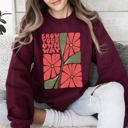 Medium Maroon Grow Your Own Way, Retro Flowers Cozy Vintage Floral Graphic Print Edition Sweatshirt