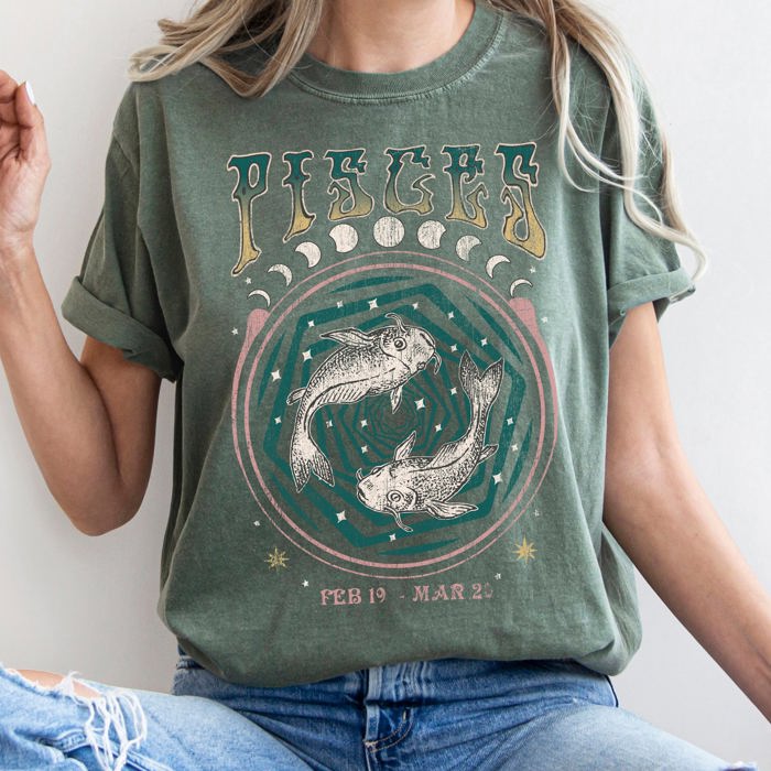 Pisces Zodiac Horoscope Astrology Mystic Moon Phases Celestial Art Print For Astrology Lovers Comfort Colors Tee