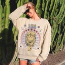XXL Sand Leo Zodiac Astrology Horoscope Celestial Sign Design Edition Premium Cozy Sweatshirt