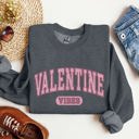 XXXL Dark Gray Heather Valentine Vibes Collegiate College University Campus Romance Deluxe Edition Sweatshirt
