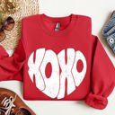  Retro XOXO Heart Vintage Valentines Day Nostalgic Love Edition Cozy Fleece Sweatshirt