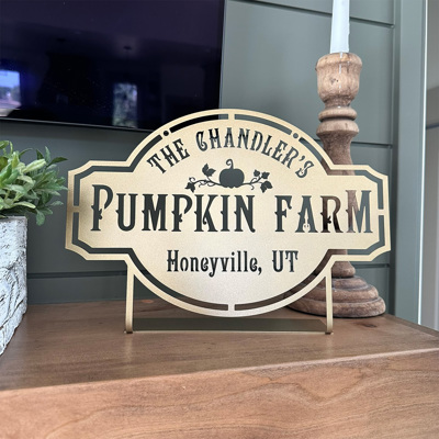 Pumpkin Farm Custom Name Sign – Personalized Fall Decor with Family Name – Farmhouse Autumn Sign for Porch, Mantel, or Entryway