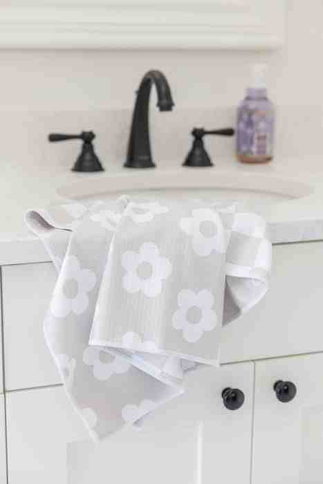 Indy Bloom Waffle Hand Towel