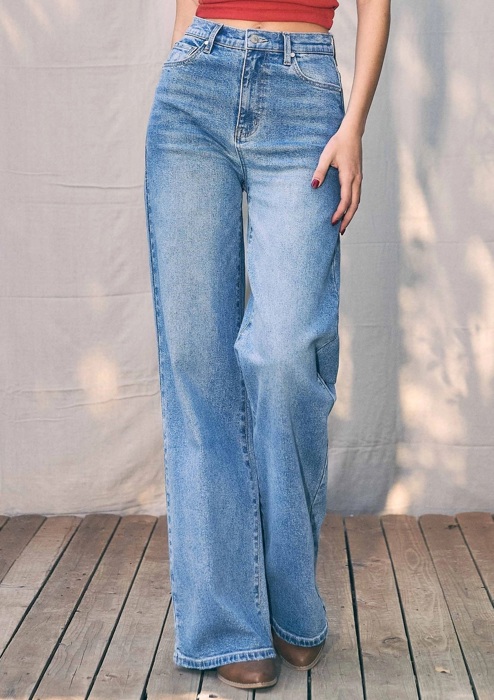 Courtney High-Rise Essential Wide Leg Jeans | Women's Denim | Everyday Bottoms | Casual Medium Wash | All Seasons