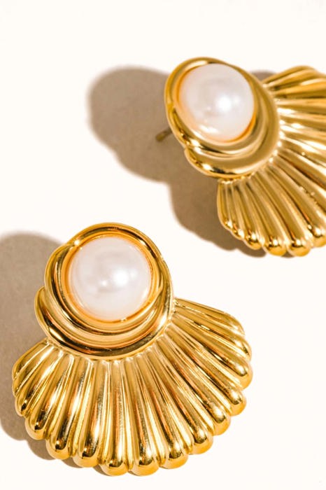 Lennox 18K Gold Shell & Pearl Drop Earrings | Summer New Arrival | Summer Accessories | Lead & Nickel Free | Hypoallergenic | Water Resistant