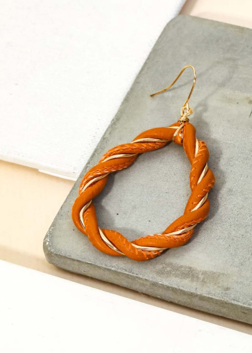Rhea Cut-Out Teardrop Twist Earrings | Women's Drop Earrings | Fashion Jewelry | Brown Neutral Fall Trendy Jewelry
