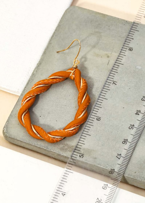 Rhea Cut-Out Teardrop Twist Earrings | Women's Drop Earrings | Fashion Jewelry | Brown Neutral Fall Trendy Jewelry