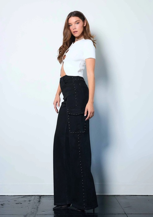 Skylar Silver Stud High-Rise Wide Leg Cargo Jeans | Women's Black Studded Denim Bottoms | Trendy Fall and Winter Fashion