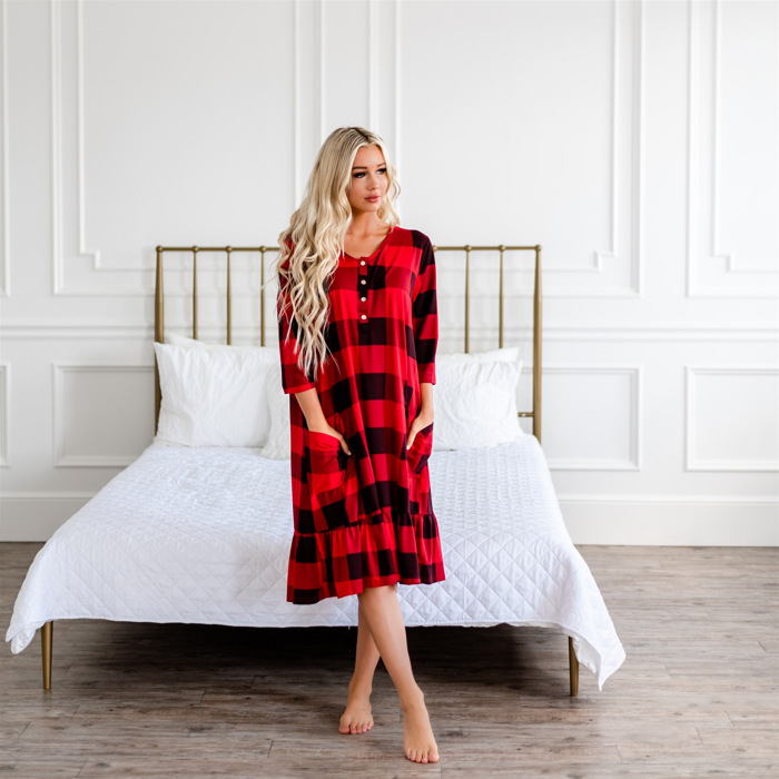 Holiday House Dress