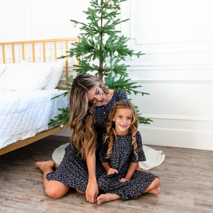 Noel House Dress (Women's and Girls)