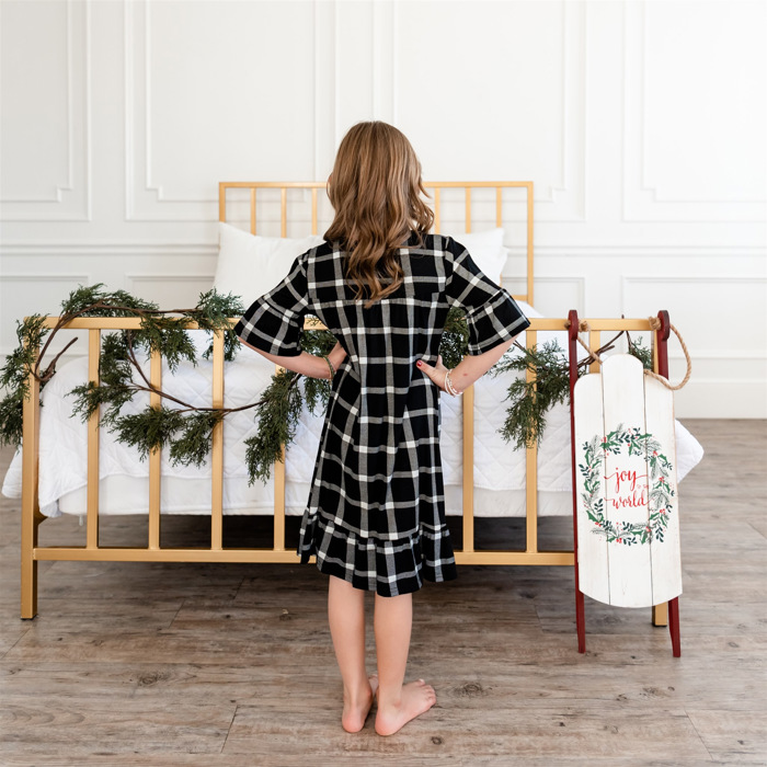 Noel House Dress (Women's and Girls)