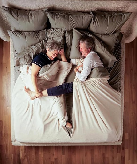 Splitz® UltraSoft Blanket for Couples, Pet Owners & Co-sleeping Families