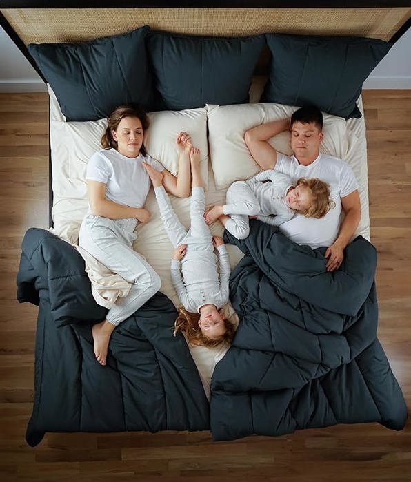 Splitz® Oversized Comforter for Couples, Pet Owners & Co-sleeping Families