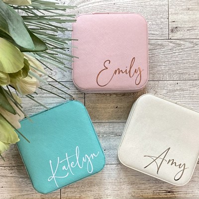 Personalized Jewelry Box, Bridesmaid Gift, Gift for Girls, Gift for Women, Travel Jewelry Case, Wedding Gift, Special Occasion Gift, Christmas, Valentines Day, Customized
