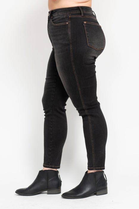 Judy Blue High Waist Tummy Control Black Wash & Contrast Thread Skinny 88768 - Plus