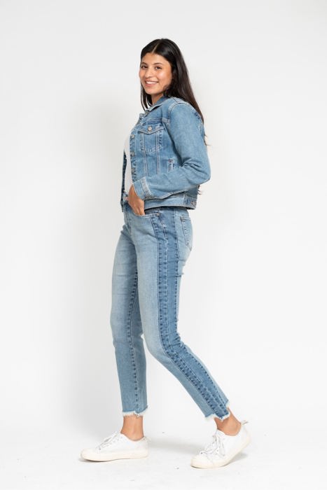 Judy Blue High Waist Vintage Wash Side Panel Detail & Hi Lo Fray Hem Slim Denim 88536 - Plus