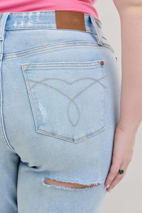 Judy Blue High Waist 90's Back Rip Straight Denim Jeans 82600 - Plus