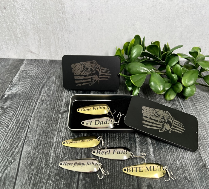 Personalized Fishing Lure Gift Set with Bass Flag Engraved Tin