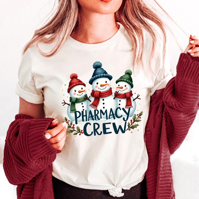 Christmas Medical Crew T-Shirts – Festive Holiday Tees for Nurses, Lab Techs, Pharmacists, Healthcare Teams and Xmas Gift Ideas