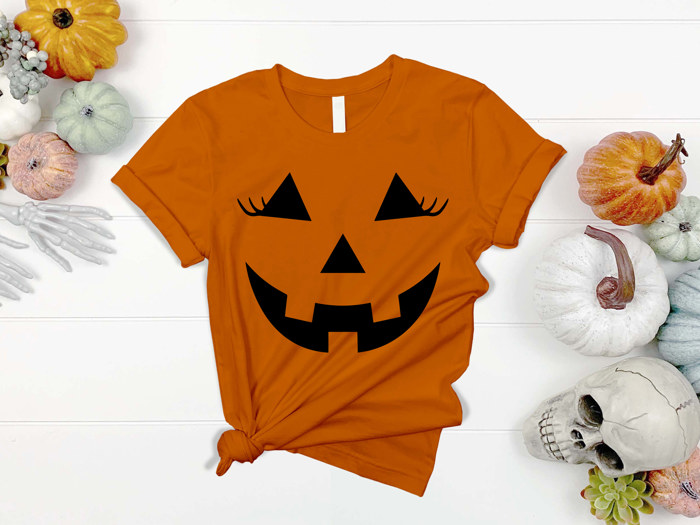Tee - Pumpkin Jack-o-Lantern with Eyelashes T-Shirt
