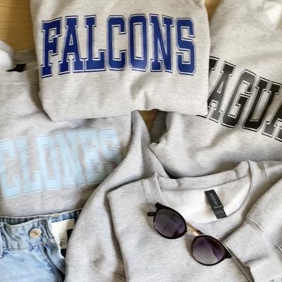 Graphic Sweatshirts 