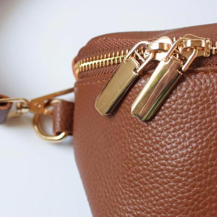 Leather Fanny Pack Crossbody Bags for Women Trendy Sling Bag for Women Small Crossbody Bags for Women Vacation Essentials Handbags Crossbody Purse Belt Bag