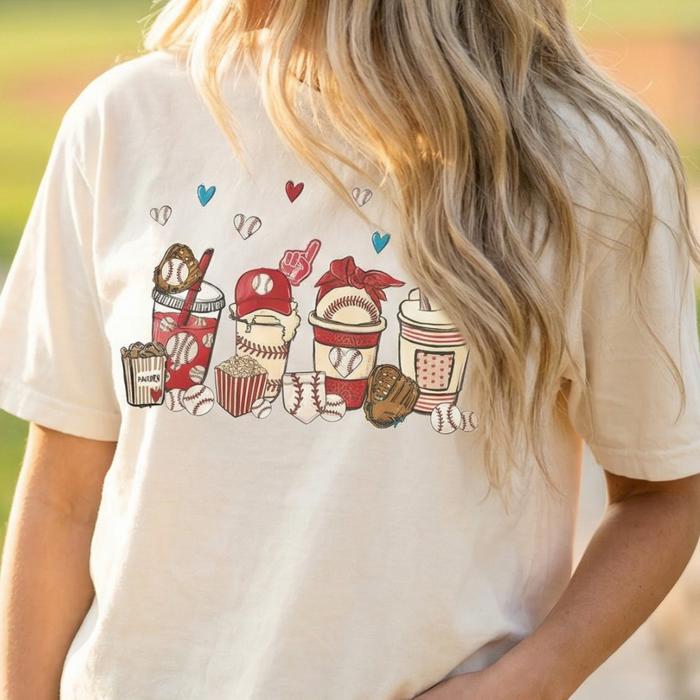 Baseball Season Graphic Tees, Baseball Mom Shirt, Tis the Season Comfort Colors T-Shirt, Soft Casual Women’s Top, Game Day Baseball Outfit, Gift for Her