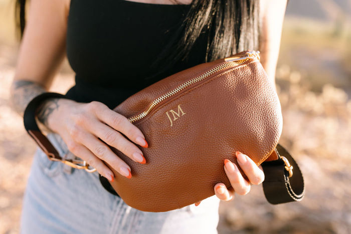 Personalized Leather Fanny Pack Crossbody Bags for Women, Trendy Customized Sling Bag for Women, Small Crossbody Bags for Women Vacation Essentials Handbags, Personalized Crossbody Purse Belt Bag