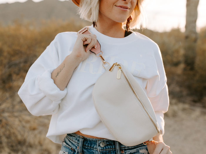 Leather Fanny Pack Crossbody Bags for Women Trendy Sling Bag for Women Small Crossbody Bags for Women Vacation Essentials Handbags Crossbody Purse Belt Bag