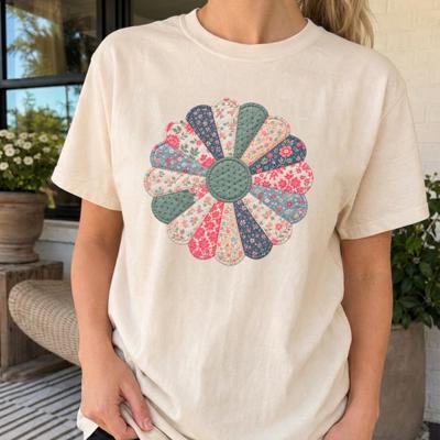 Faux Patchwork Floral Bloom Graphic Comfort Colors Tee, Vintage Inspired Flower Shirt, Quilted Look Floral Top, Cottagecore Casual Tee, Garden Outfit