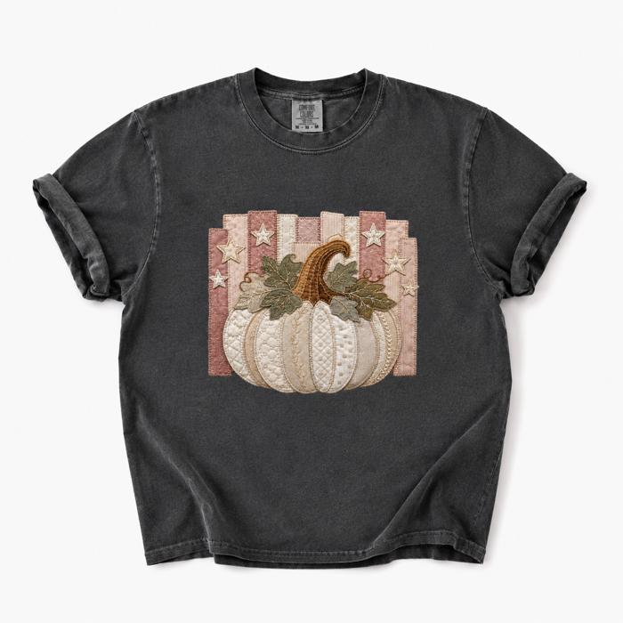 Starry Pumpkin Faux Patchwork Graphic Comfort Colors Tee, Vintage Harvest Shirt, Quilted Pumpkin Floral Top, Celestial Fall Graphic Tee, Fall Outfit