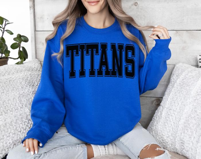 Custom Collegiate Letter Sweatshirt – Personalized Varsity Initial Crewneck for Women, Cute Preppy College Gift