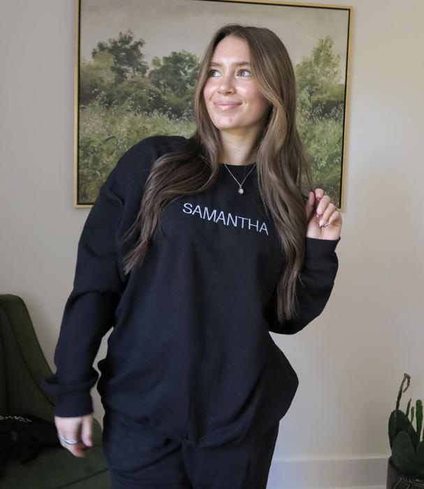 Custom Name Sweatshirt, Embroidered Mom Tok Sweatsuit Personalized Sweatshirt Trendy Crewnecks for Women, Mom Gifts