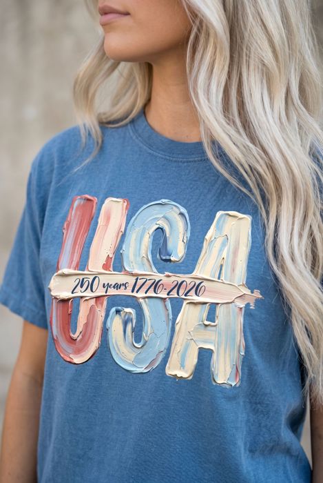 USA 250 Years 1776-2026 Faux Paint Texture Graphic Tee, America 250th Anniversary Shirt, 4th of July Outfit for Women, Patriotic Summer Tee, USA Comfort Colors Shirt