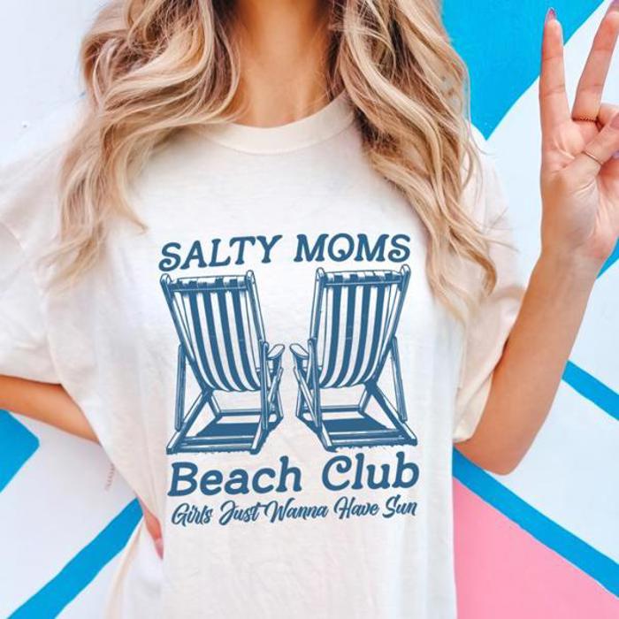 Salty Moms Beach Club Comfort Colors Graphic Tee, Beach Shirt for Women, Funny Mom Beach Tee, Summer Vacation Shirt, Beach Trip Outfit, Cute Beach Tee, Gift for Mother's Day