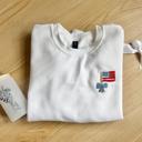  Embroidered Mini Flag & Bow 4th of July Sweatshirt – Cute Patriotic Crewneck for Women, USA Flag Embroidery, Independence Day Outfit