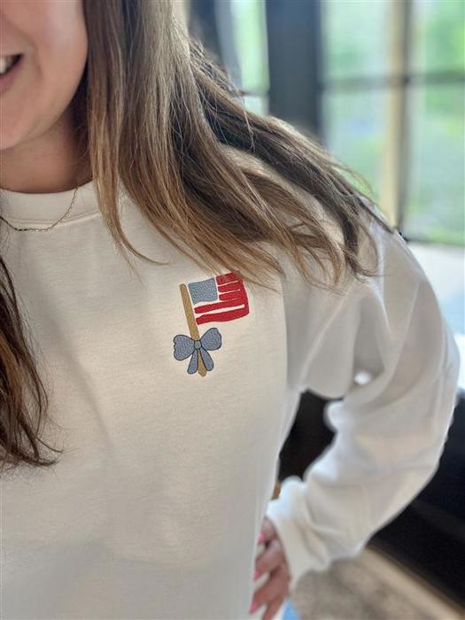 Embroidered Mini Flag & Bow 4th of July Sweatshirt – Cute Patriotic Crewneck for Women, USA Flag Embroidery, Independence Day Outfit