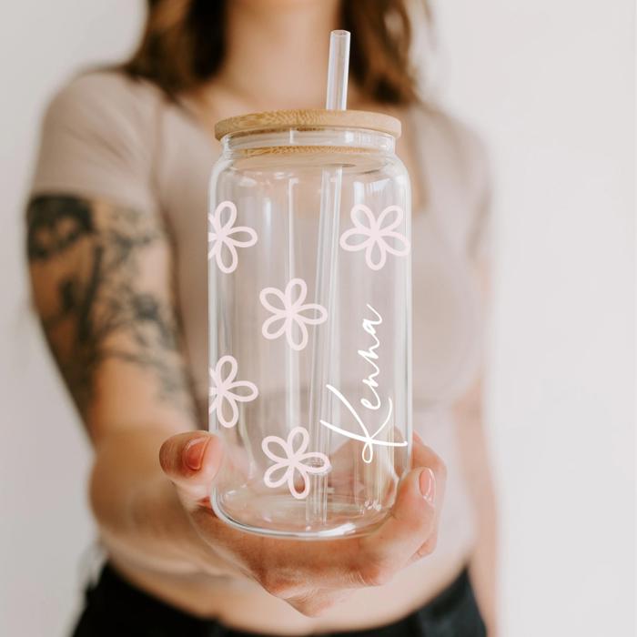 Glass Tumbler Personalized Flower Iced Coffee Cup with Name, Custom Glass with Lid and Straw, Personalized Gift Bridesmaid Gift Glass Cup