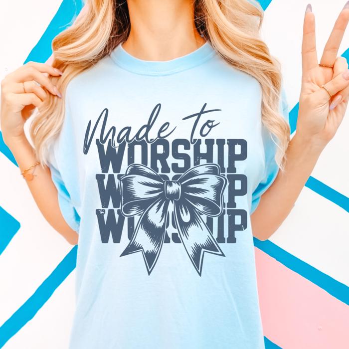 Made to Worship Christian Comfort Colors Tee – Inspirational Faith-Based Shirt for Women, Uplifting Religious Graphic Tee