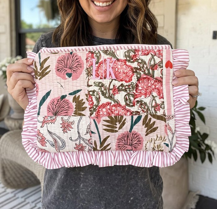 Personalized Floral Quilted Ruffle Pouch, Custom Embroidered Makeup Bag, Patchwork Cosmetic Case, Zipper Travel Pouch, Monogram Gift for Her, Floral Toiletry Bag