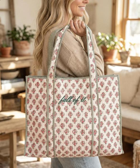 Embroidered Cotton Quilted Bag, Floral Print Tote Bag for Women, Coastal Garden Travel Bag, Handmade Shoulder Purse, Large Floral Weekender