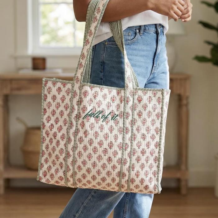 Embroidered Cotton Quilted Bag, Floral Print Tote Bag for Women, Coastal Garden Travel Bag, Handmade Shoulder Purse, Large Floral Weekender